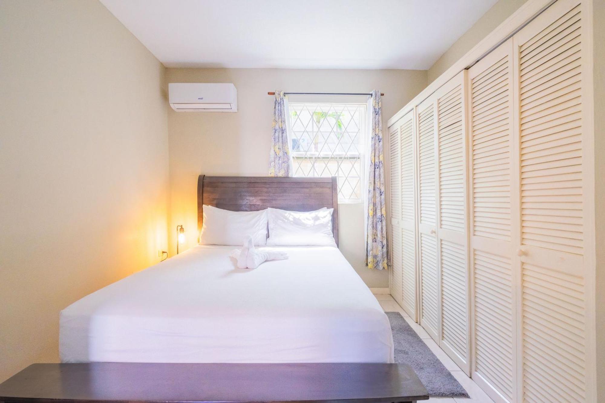 Musgrave Annex- Comfy 1 Bedroom Apartment On The Ground Floor كينغستون المظهر الخارجي الصورة